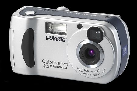 新款210萬像素數(shù)碼相機(jī)SONY P31